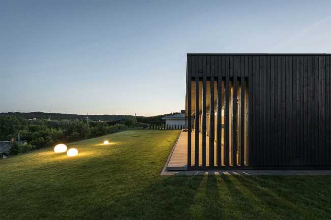 Abitazione in legno contemporanea